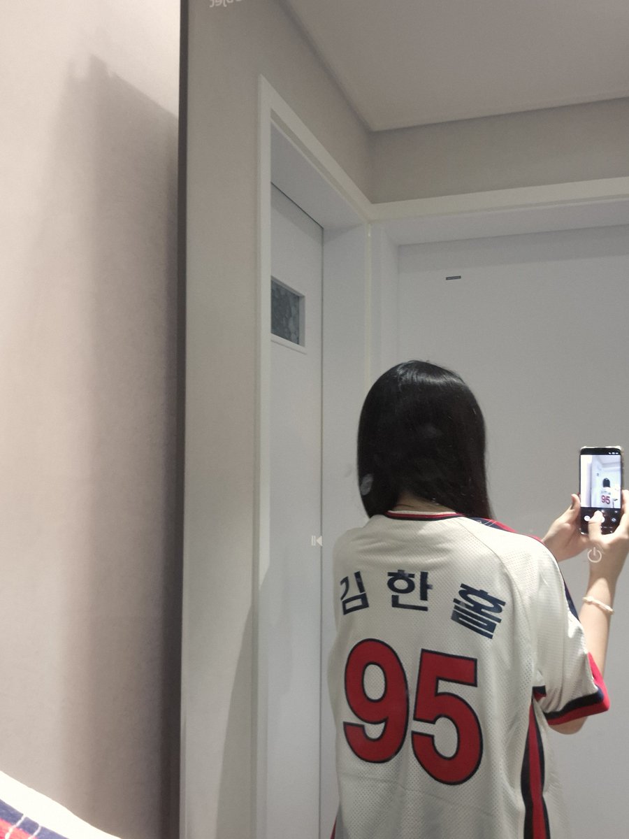 100xi_giants's tweet photo. 올드 블랙 짱 이뿐것... https://t.co/yp7bIvbAmH