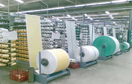 NigeriaStories's tweet photo. The Federal Government has begun moves to support businesses in Abia State, particularly the textile and garment industry in Aba, with infrastructure and access to finance identified as key constraints requiring urgent intervention. https://t.co/J46QYyPKq6