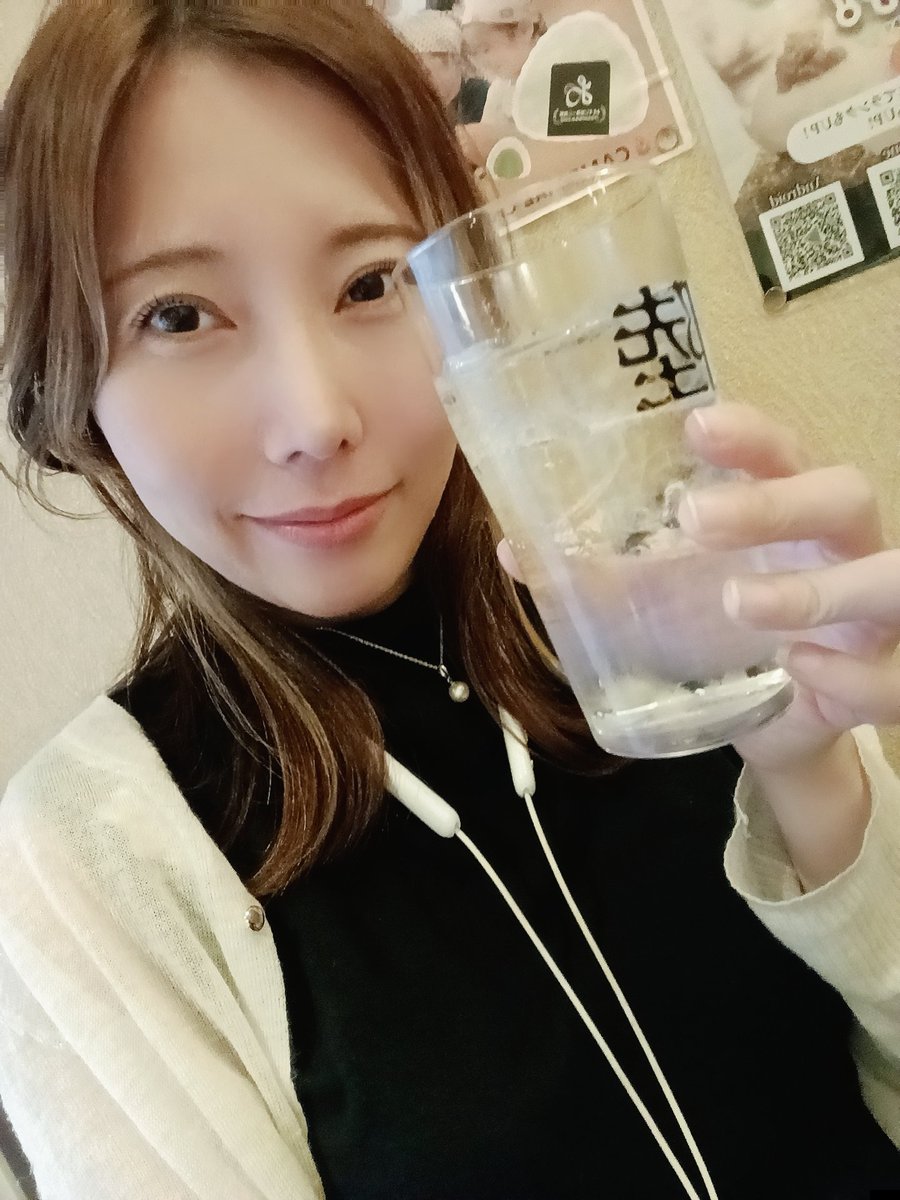 misamisamisa08's tweet photo. それはないな。ぐび https://t.co/F7W3iSNJ6d