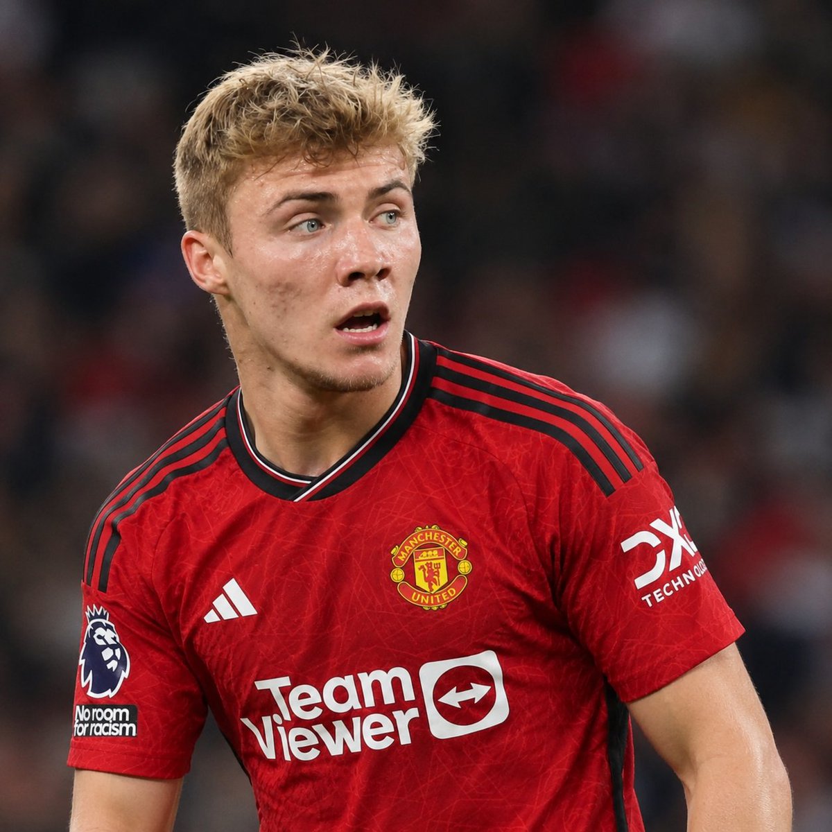 Kelvin451145's tweet photo. My love for this guy has just increased to 98% 🥺❤️

Bro was really one of us yesterday 😭🤌

He's officially forgiven for his time at Manchester United. I'm now one of his biggest fans ❤️

One and only Rasmus Højlund ❤️🥺 https://t.co/e0JDn8Nc38