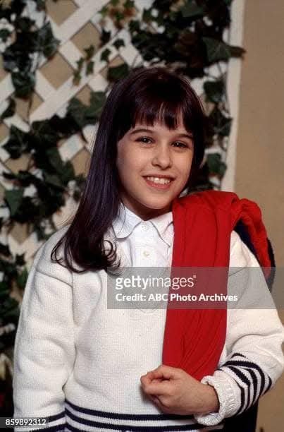 barbaravitali2's tweet photo. Happy Birthday to #LaceyChabert September 30,1982 #PartyOfFive #LostInSpace https://t.co/SmmJbEejV2