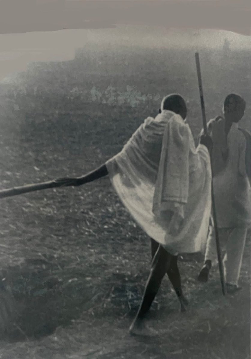 bainjal's tweet photo. Gandhi truly brand India https://t.co/g3HOu1Qgad
