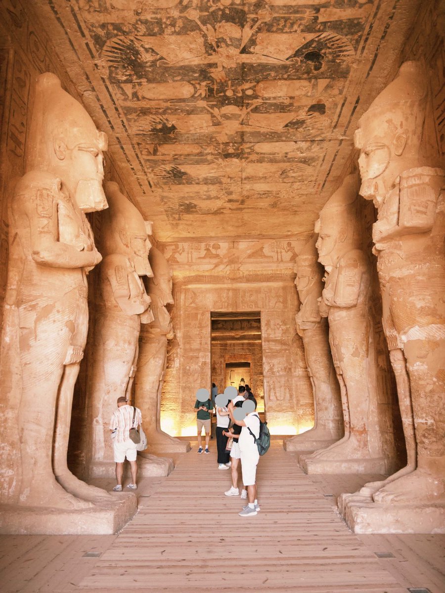 Pantip1996's tweet photo. 🇪🇬✨ เที่ยวอียิปต์ด้วยตัวเอง EP.4 : Abu Simbel Temples อาบูซิมเบล ชมวิหารรามเสสที่ 2 และวิหารเนเฟอร์ตารี อลังการสมคำเล่าลือ พร้อมพิกัดร้านเด็ดและตลาด Old Souks  🐫🏜️

📌 https://t.co/irHiHQLESS

#เที่ยวอียิปต์ด้วยตัวเอง
#AbuSimbel
#Egypt
#EgyptTravel
#Aswan
#อียิปต์
#Pantip https://t.co/mAtyNiCSWs