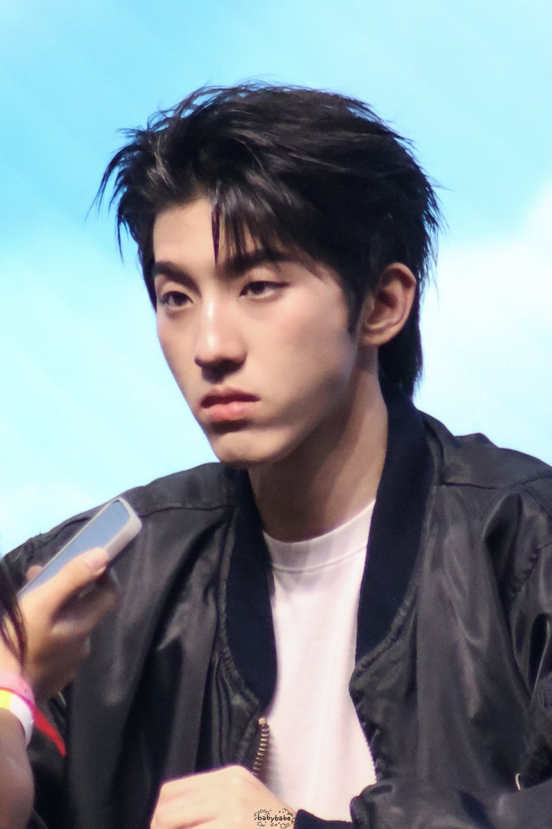 babybabeni's tweet photo. หน้าแบบที่คนทั้งโลกควรรู้จักฮีอ่ะ

SIDE BY SIDE WITH KENPAUL

#GMMTVFANIVAL2026HappyFamilyxKP https://t.co/CPjXQLB87p