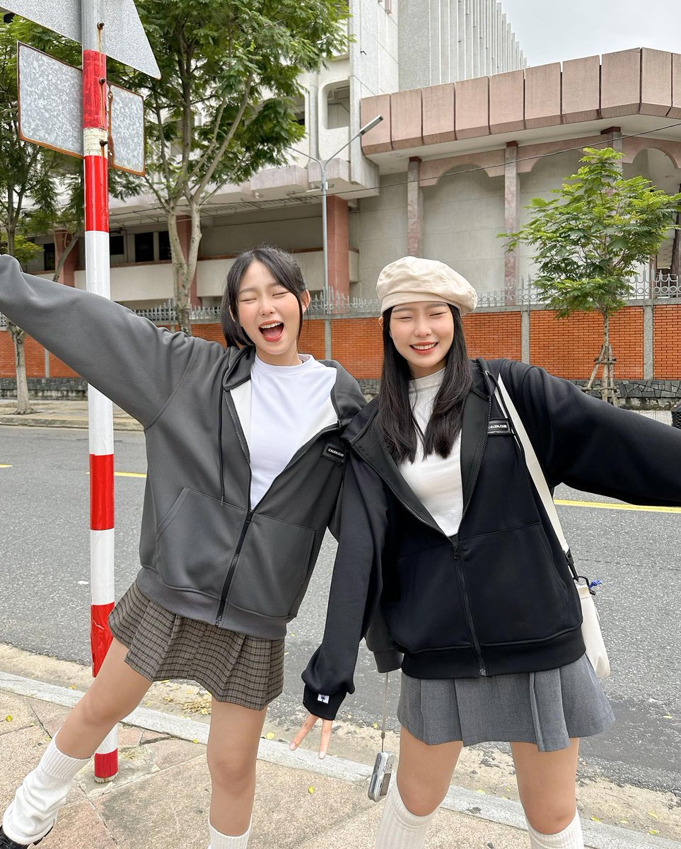 FusionStarsOFC's tweet photo. 誰にも言えない痛みを抱えて生きているんだ。 👀
UVDO https://t.co/q2XdmrwDUl