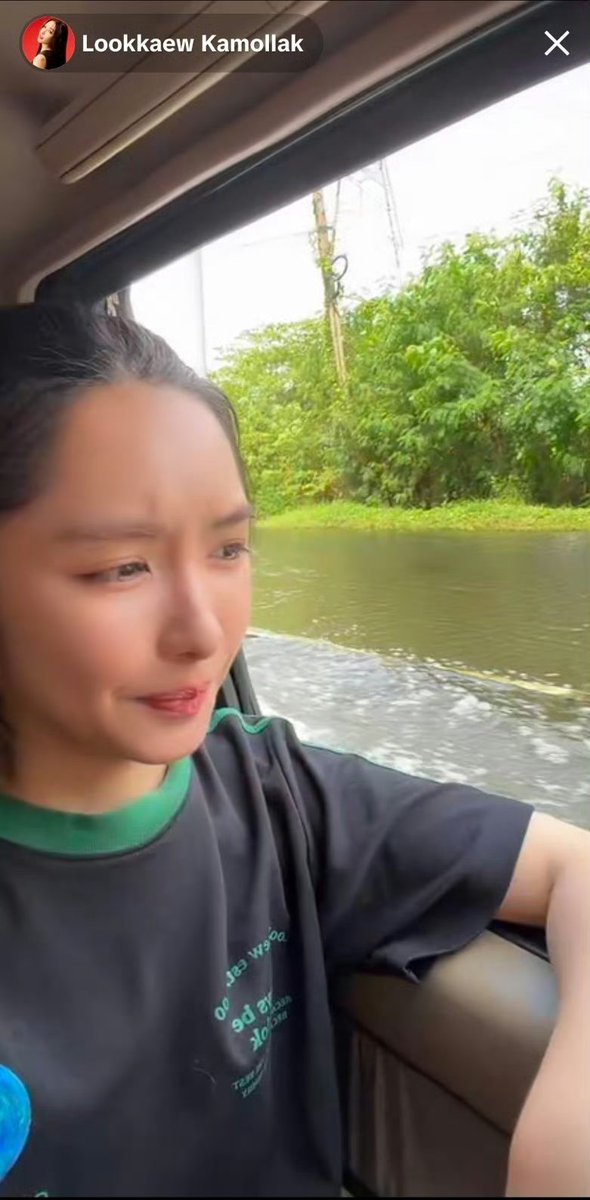 LKfengf's tweet photo. Omg The waters run deep.😱
baby please make sure to stay safe while volunteering.🙏🏻🔮💕🌏

#lookkaewkamollak
#โลกของลูกแก้ว https://t.co/5OqiBQJmyd