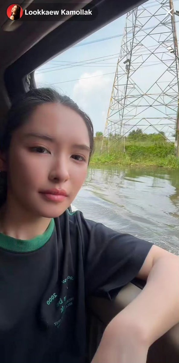 LKfengf's tweet photo. Omg The waters run deep.😱
baby please make sure to stay safe while volunteering.🙏🏻🔮💕🌏

#lookkaewkamollak
#โลกของลูกแก้ว https://t.co/5OqiBQJmyd