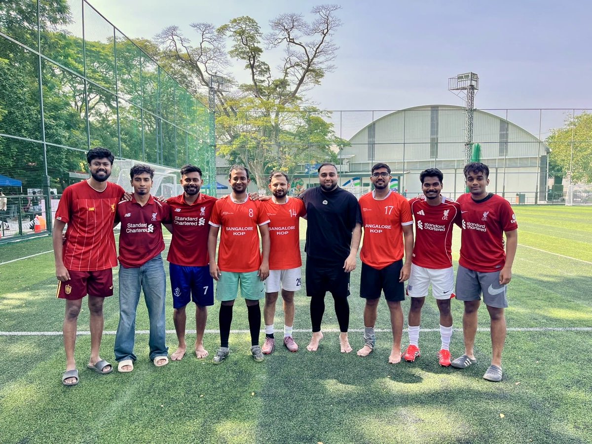 LFCBangalore's tweet photo. The boys bring home a 4-1 win today. We go onwards and upwards 💪🏾
Good show by @Arsenal_BLR
#OLSCBangalore #LFC #ArsenalBangalore #FriendlyMatch #BangaloreFootball_YNWA ⚽️ #BKOP https://t.co/9mbC2cmPB3