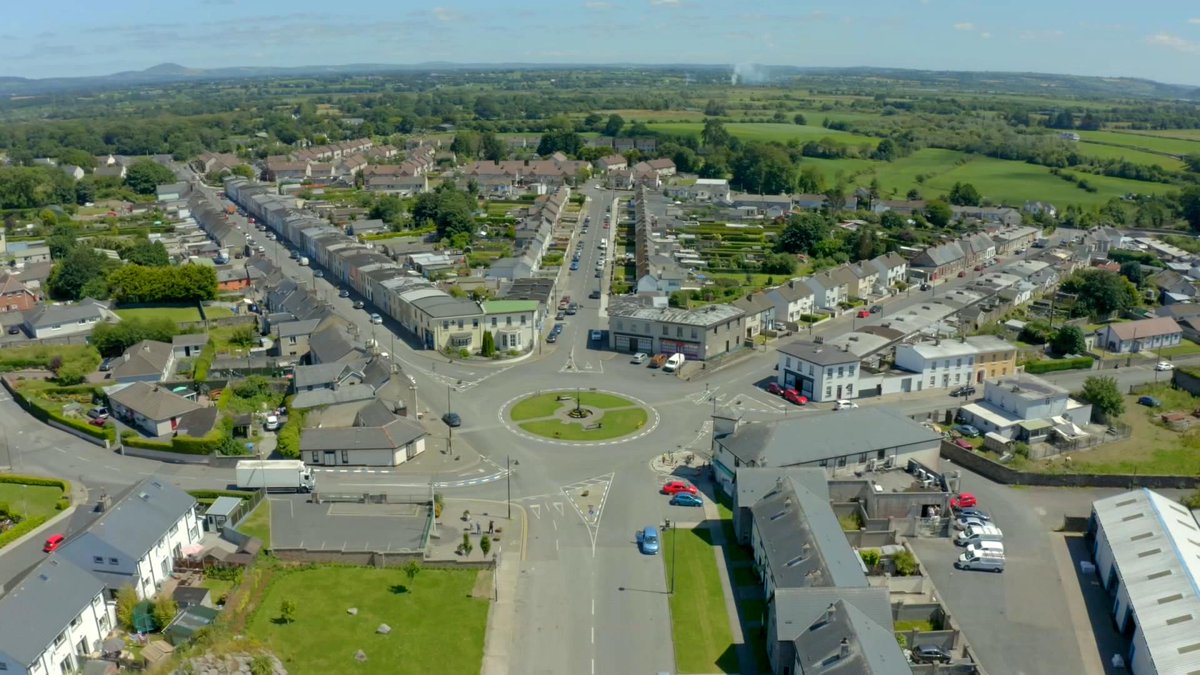 RTENationwide's tweet photo. In County Waterford, where Quakers helped shape business &amp; community life, we explore Waterford’s vibrant Quaker community &amp; heritage trail &amp; visit nearby Portlaw, a town built on Quaker industry &amp; tradition on #RTENationwide Friday 2nd October @RTEOne 7pm  @wlrfm @DermotKeyes RT https://t.co/nzPVBA3xDD