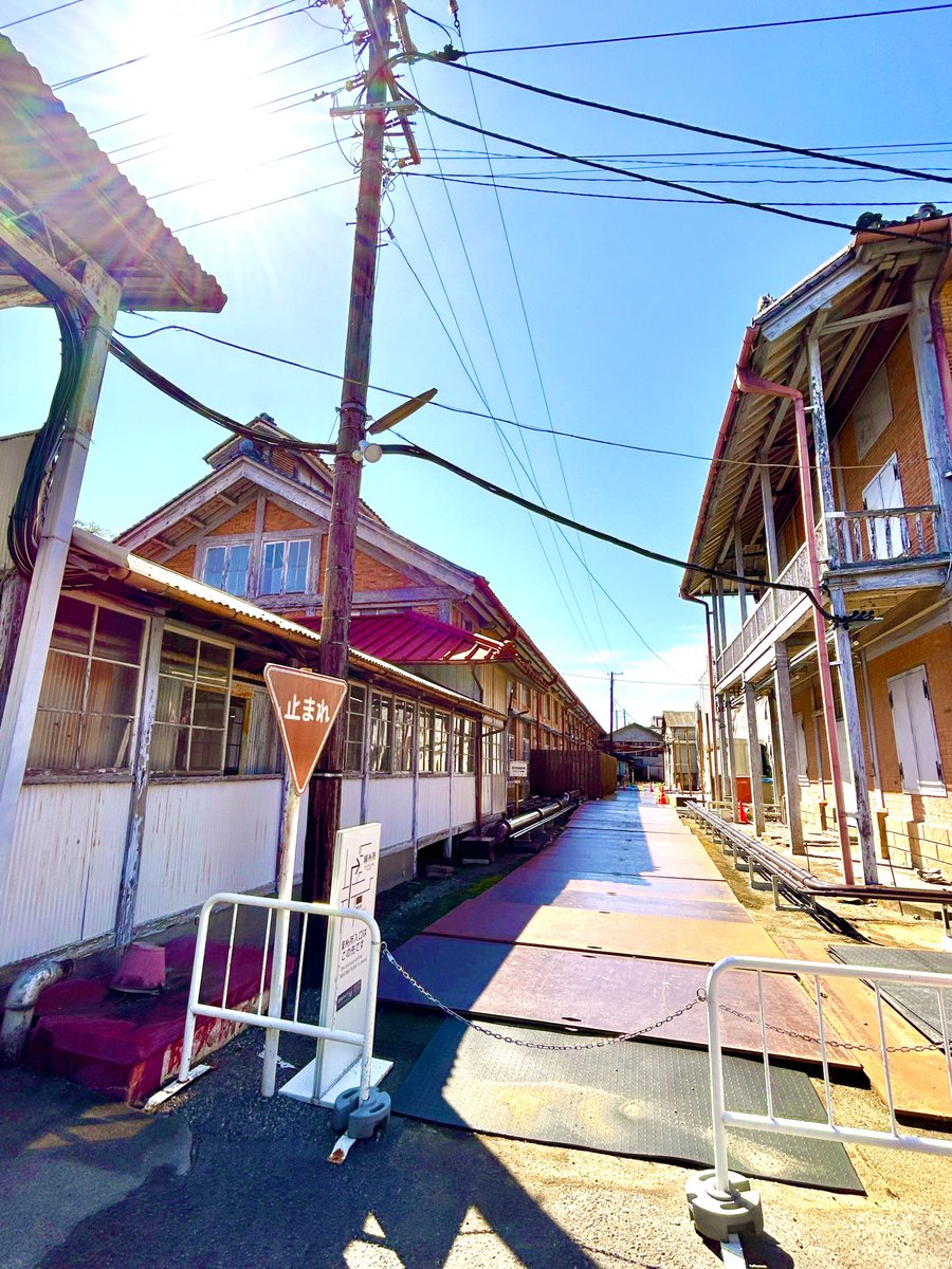 supicatan_tan's tweet photo. お嫁に行って家族と離れるの悲しいから、なるべく自転車で往復できるくらいの距離の実家の近くに住みたいな😢🏠なるべく今のうちに沢山一緒に色んな場所にお出掛けしたり、リビングでTV観ながらご飯たべて幸せな時間を過ごせる日常を大切にする🌻 https://t.co/9GKvFB6z8b