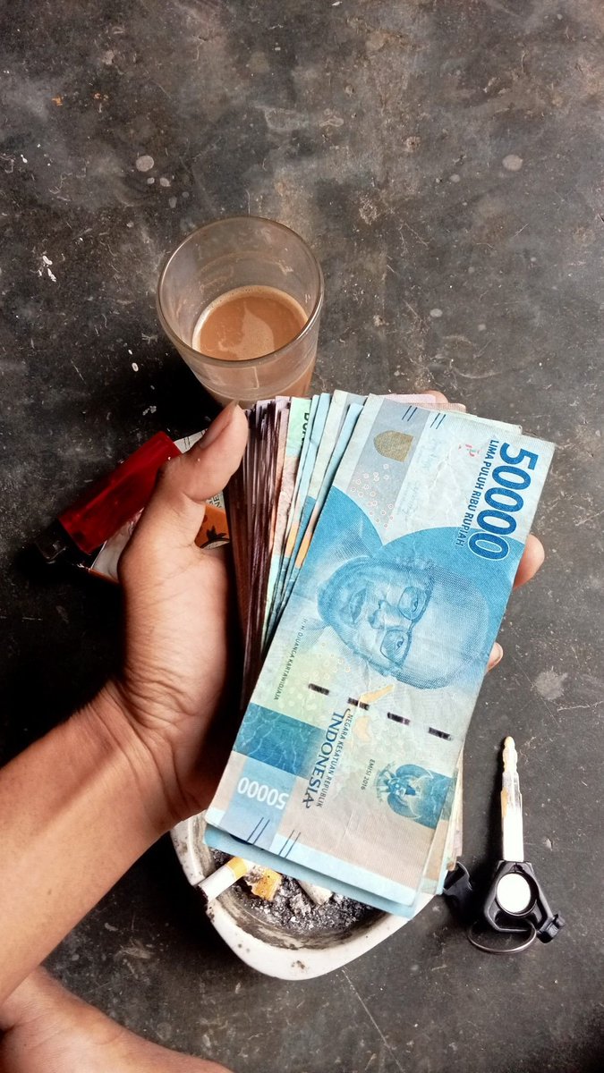 carmenBJimenez1's tweet photo. Buat yang lagi hunting game seru, coba kepoin Gates of Olympus, Mahjong, Kakek Zeus sampai Incess 🎰✨ Masing-masing punya tema dan fitur yang berbeda. Santai, lihat-lihat dulu sampai nemu yang paling menarik buat kamu.

➡️ https://t.co/o35NruOi88 https://t.co/JZBpk2LBWU