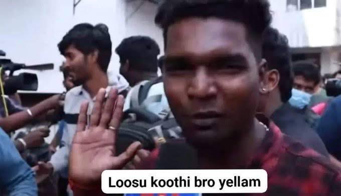 _achilles_07's tweet photo. @WhitePiller__ Yaarune theriyadha indha lusu bumdaigaluku avar family mela irukka akkara avaruku irukkadha 🤦🏻‍♂️ Ivanugaluku ellame tweet potu pannanum apo dhan nambuvanuga pola.. https://t.co/ghX0RCrRNE