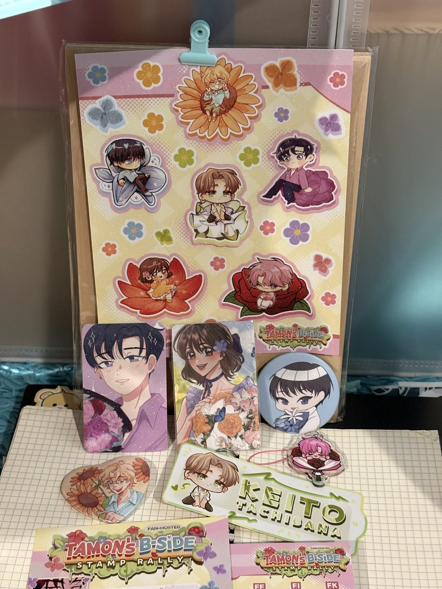 KahonBear's tweet photo. Here are they are irl SHJDJS they’re so cute 🫶🥹. The Tamon’s B-side Blooming Spring Stamp Rally is now in full swing 🌸 #tamonsbside #cosmania2026 https://t.co/nDFBCzs1lx