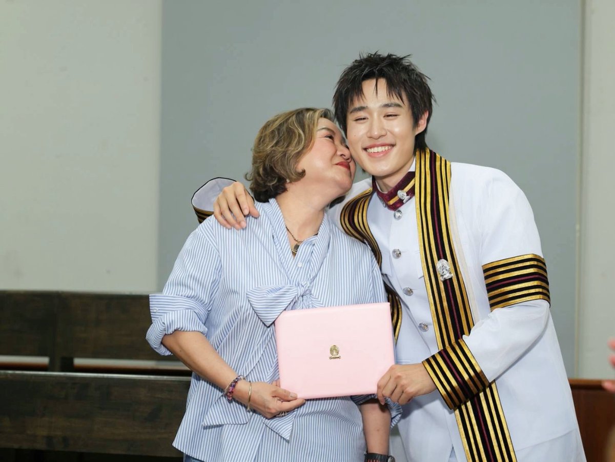 GMMTV's tweet photo. https://t.co/HUdPv3f6Ni