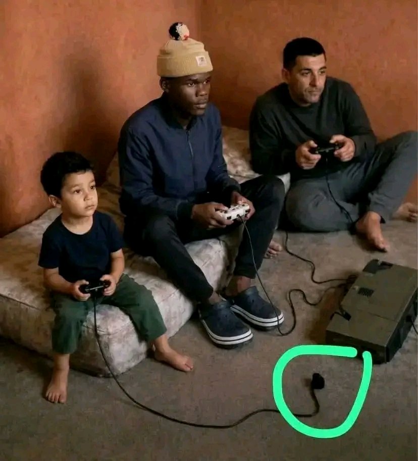 Aibeesfx's tweet photo. POV: When a beginner thinks he’s executing a trade… meanwhile, he’s just providing liquidity for the pros. 💀😂🎮📉🫡 https://t.co/gXS3FAJbBT