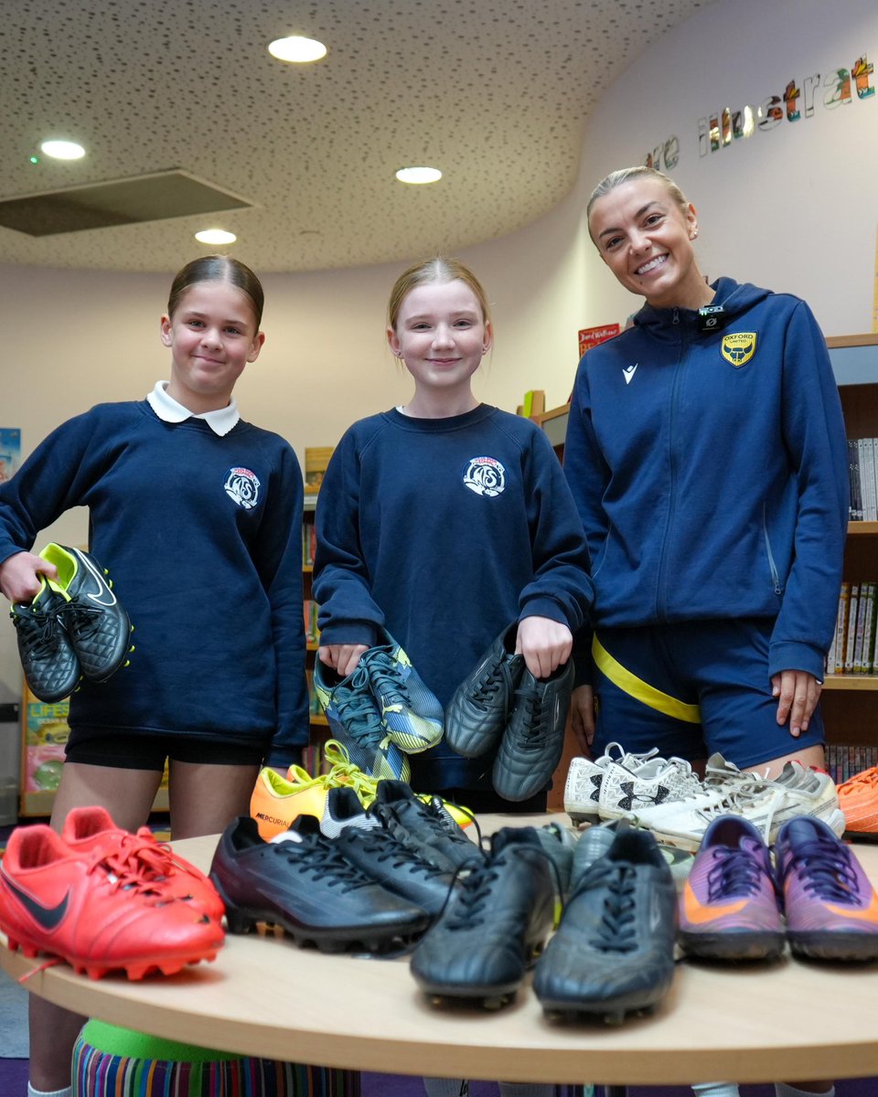 OUFCcommunity's tweet photo. 📢 Could you bring your skills, experience and enthusiasm to a Charity making a difference to local people’s lives?

We are looking for new Trustees to help shape the future of Oxford United in the Community.

Find out more below. 👇

https://t.co/kNP6LTXR8K https://t.co/qtIsCkTMe8