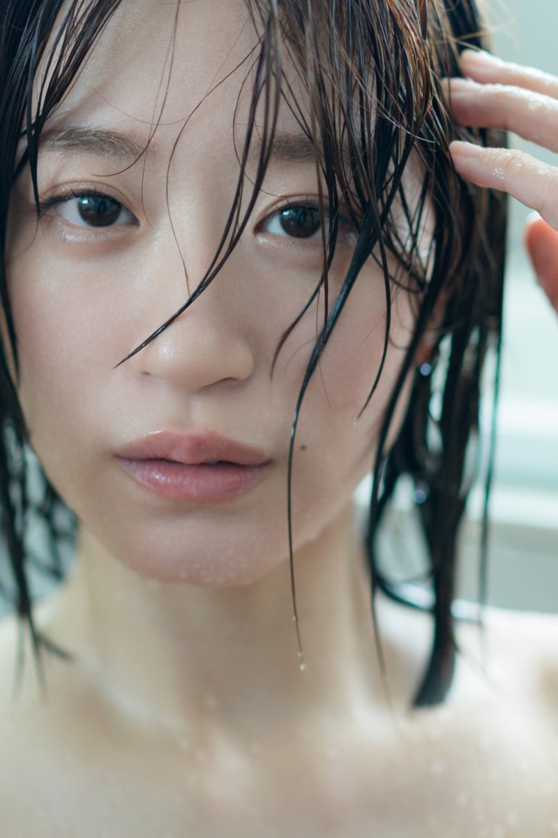 SPA_grav's tweet photo. ／
#上西怜 の最新グラビアをお届け❤
＼
 
MySPA!で5週間にわたり秘蔵の100カット＆動画を大公開！
 
▼詳細はこちら▼
 
https://t.co/5pXLVMdTNk

れーちゃんのバスタイムを激撮📸
水に濡れた艶やかな姿💗
 
@jonishi_rei https://t.co/Upwv6quVyd
