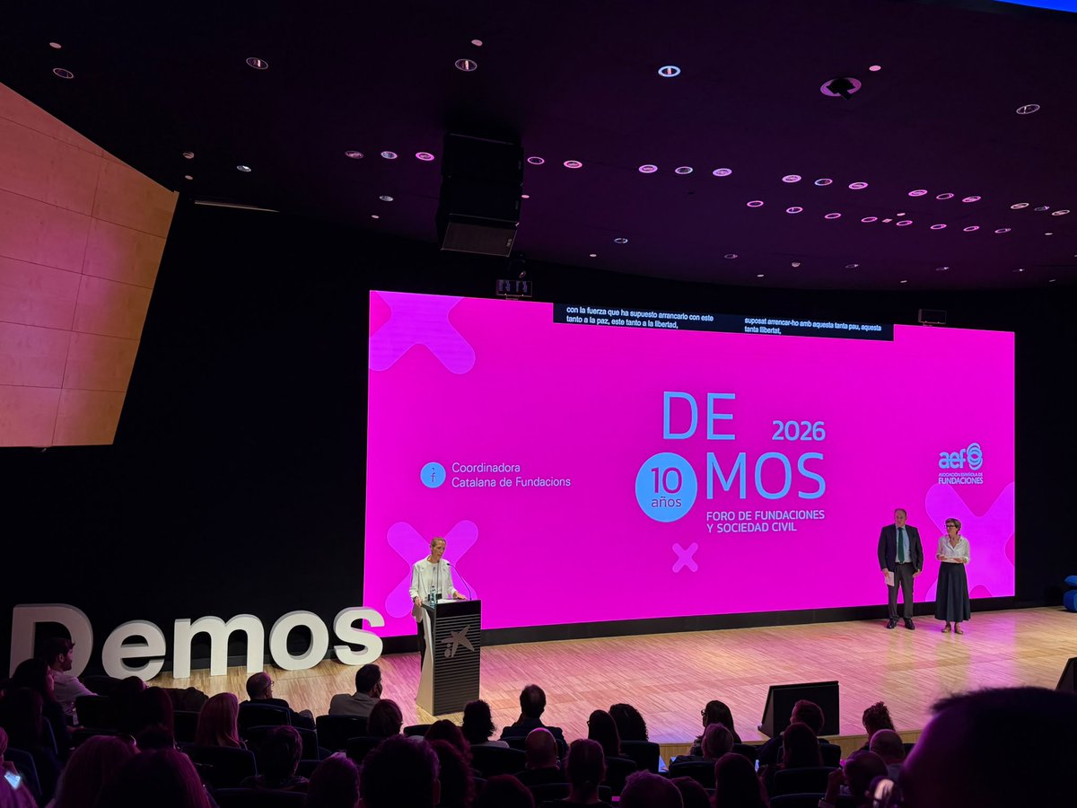 FundacionMdP's tweet photo. 🤝 Esta semana hemos participado en #DEMOS2026, el Foro de Fundaciones y Sociedad Civil celebrado en Barcelona y organizado por la Asociación Española de Fundaciones y la Coordinadora Catalana de Fundacions.
Bajo el lema “Vulnerabilidades y filantropía: las fundaciones como respuesta”, el encuentro reunió a entidades del sector fundacional para compartir experiencias, generar alianzas y reflexionar sobre algunos de los principales retos sociales actuales.
Desde Fundación Mutua de Propietarios valoramos especialmente estos espacios de encuentro, que favorecen el intercambio de conocimiento y la colaboración entre organizaciones comprometidas con la mejora de la sociedad.
Gracias a la organización y a todas las entidades participantes por estas jornadas de aprendizaje y colaboración.
#FundaciónMutuaDePropietarios #DEMOS2026 #Fundaciones #ImpactoSocial
--
🤝 Aquesta setmana hem participat a #DEMOS2026, el Fòrum de Fundacions i Societat Civil celebrat a Barcelona i organitzat per l’Asociación Española de Fundaciones i la Coordinadora Catalana de Fundacions.
Sota el lema “Vulnerabilitats i filantropia: les fundacions com a resposta”, la trobada va reunir entitats del sector fundacional per compartir experiències, generar aliances i reflexionar sobre alguns dels principals reptes socials actuals.
Des de la Fundación Mutua de Propietarios valorem especialment aquests espais de trobada, que afavoreixen l’intercanvi de coneixement i la col·laboració entre organitzacions compromeses amb la millora de la societat.
Gràcies a l’organització i a totes les entitats participants per aquestes jornades d’aprenentatge i col·laboració.
#FundaciónMutuaDePropietarios #DEMOS2026 #Fundacions #ImpacteSocial