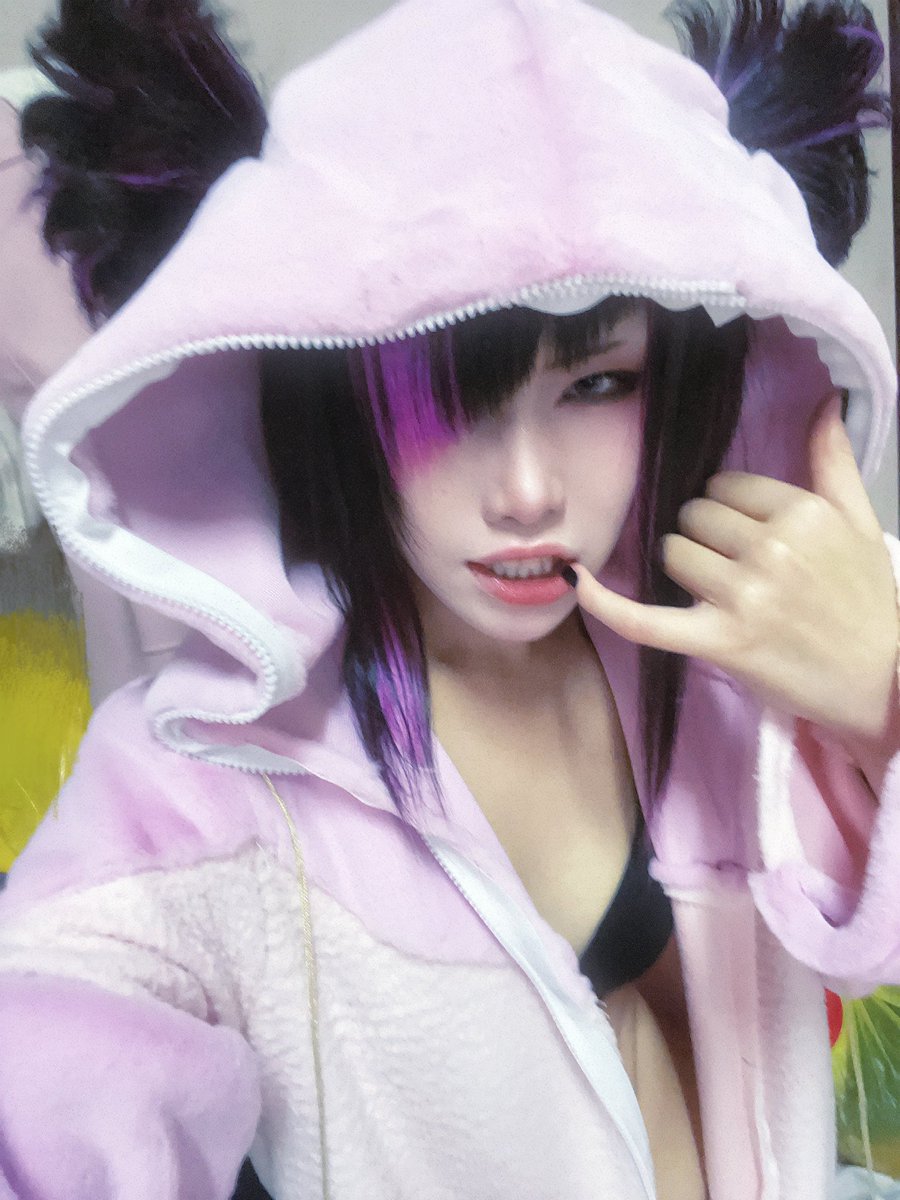 lucasnehh's tweet photo. Photoshoot today 🕷️🕸️
#jurihan #streetfighter #cosplay #sf6 https://t.co/KEMLYe6SJY
