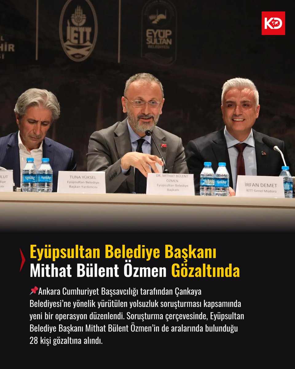 KokluDegisim's tweet photo. Eyüpsultan Belediye Başkanı Mithat Bülent Özmen Gözaltında

📌Ankara Cumhuriyet Başsavcılığı tarafından Çankaya Belediyesi’ne yönelik yürütülen yolsuzluk soruşturması kapsamında yeni bir operasyon düzenlendi. Soruşturma çerçevesinde, Eyüpsultan Belediye Başkanı Mithat Bülent Özmen’in de aralarında bulunduğu 28 kişi gözaltına alındı.

📌Emniyet birimlerince gerçekleştirilen gözaltı işlemlerinde şüphelilere "suç işlemek amacıyla kurulan örgüte üye olma", "rüşvet" ve "ihaleye fesat karıştırma" suçlamalarının yöneltildiği öğrenildi. Soruşturmanın kapsamı ve gözaltındaki isimlerin adli süreçlerine ilişkin detayların önümüzdeki saatlerde netleşmesi bekleniyor.

#Eyüpsultan #SonDakika