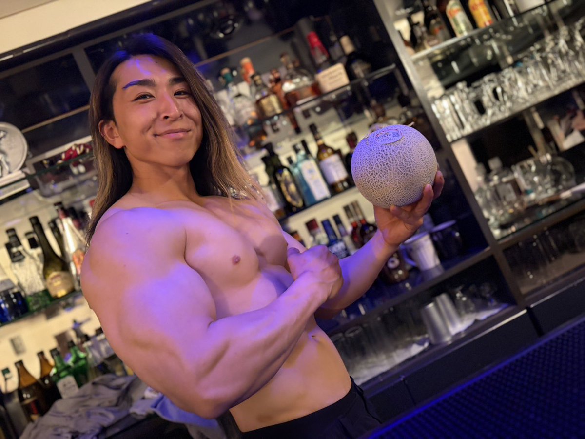musclebar_bell's tweet photo. マッスルバー・ベル【仙台】
筋肉の楽園へようこそ💪🏼
10/2(金)20:00〜オープン！

今月最初の華金🍻
ご来店お待ちしております💪🏼
お客様からの差し入れが嬉しい🥹

※当店に系列店はございません。

📍宮城県仙台市青葉区国分町2-8-3
ライオンビル仙台館3F

#マッスルバー #仙台 #国分町 #仙台観光 https://t.co/xh9ud6BUVc