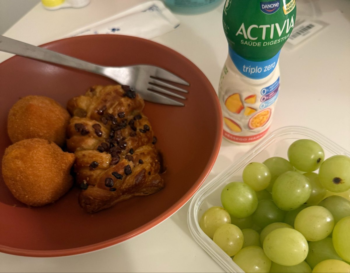 IM_Gwak_Fe's tweet photo. 아니 패션후르츠액티비아 
𝙅𝙤𝙣𝙣𝙖 맛있어🫪 https://t.co/schDxWzd24