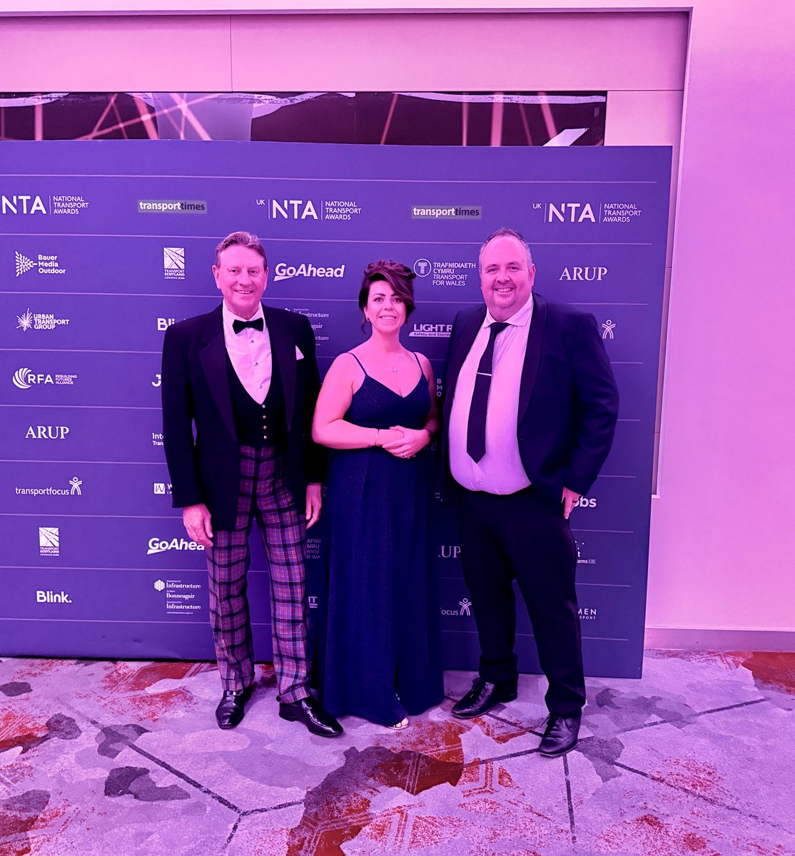 LightRailSSB's tweet photo. We had an incredible night at the National Transport Awards!🤩

It was such an inspiring evening, celebrating the great work everyone is doing across all the whole sector!😃

Congratulations to all the nominess and winners! 🎉

#lrssb #transport #lightrail #awards https://t.co/6EJTWWdRJ1