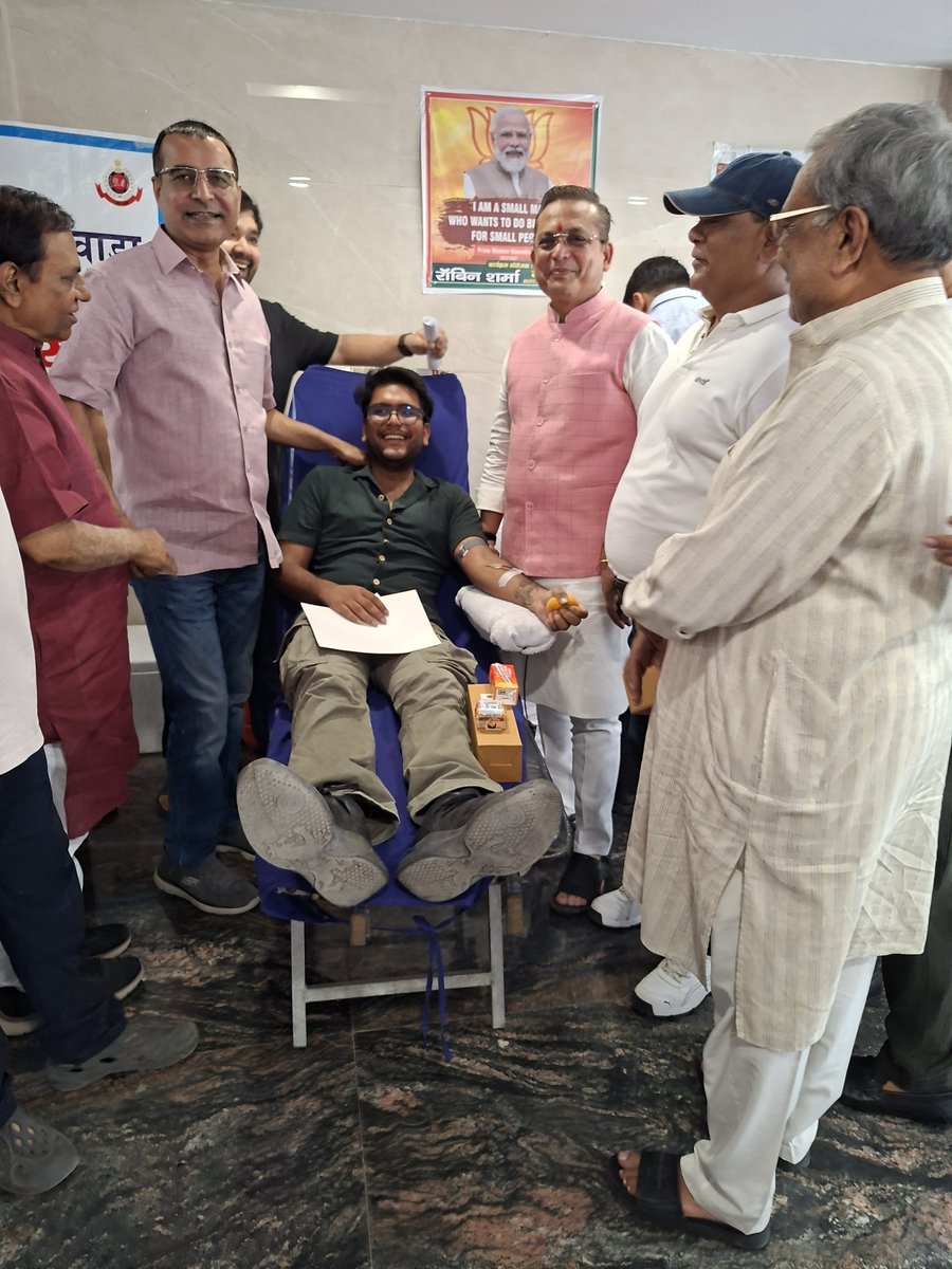 arvindgargbjp's tweet photo. माननीय प्रधानमंत्री श्री Narendra Modi जी के जन्मदिवस के उपलक्ष्य में #SevaSankalpAbhiyan के अंतर्गत आज भाजपा कमला नगर मण्डल द्वारा 14/1 शक्ति नगर में आयोजित रक्तदान एवं स्वास्थ्य जांच शिविर में सम्मिलित हुआ।
#SwachhataHiSeva2026 #seva25
#BJP4IND #BJP4Delhi #ArvindGarg https://t.co/7MyewvOOS0