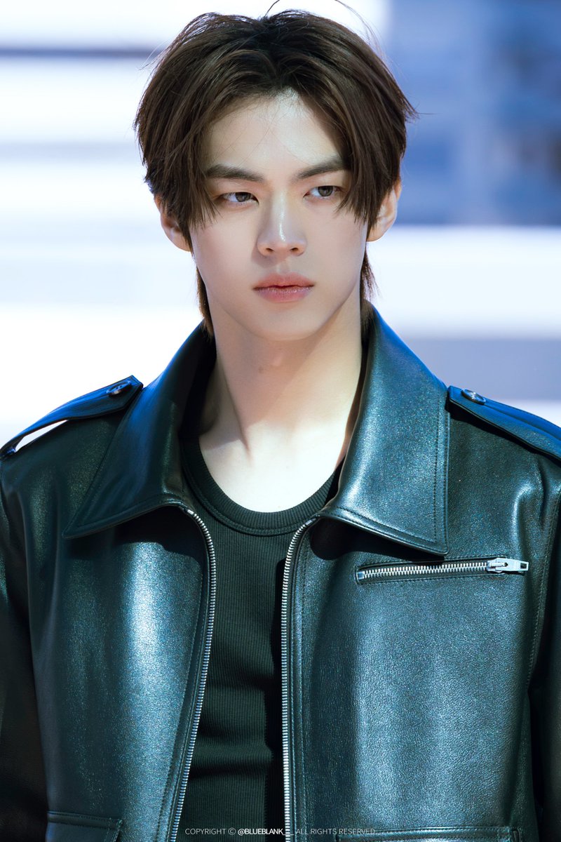 BLUEBLANK___'s tweet photo. #도훈 #DOHOON #투어스 #TWS https://t.co/QiQbC0YNFO