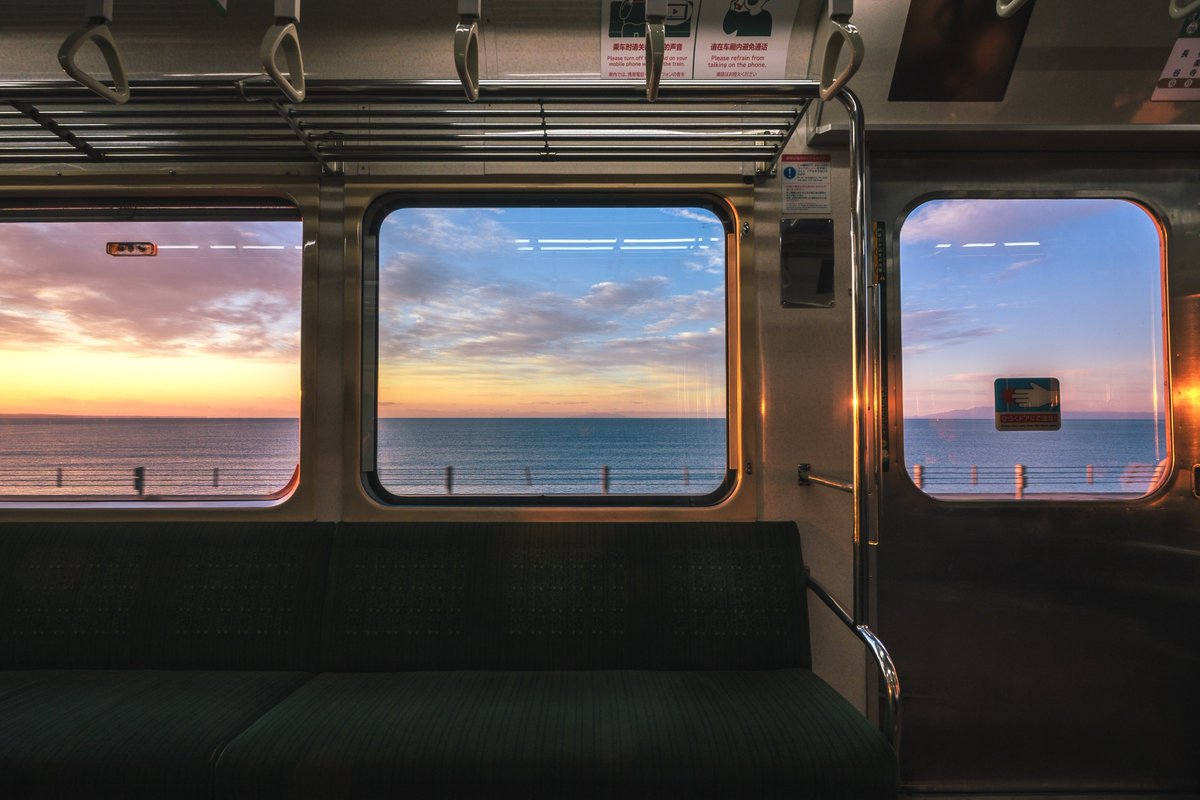 3m1ek's tweet photo. 電車からの風景が
千と千尋の世界のようでした https://t.co/xtkprhIKH8