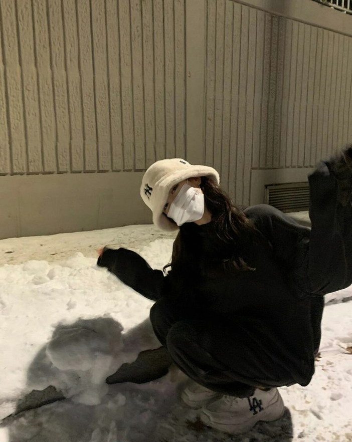 ako_eyere's tweet photo. 昨日、趣味作業しながら囲炉裏さん枠観てたらクーさんの洗礼受けてて笑わせてもらった🤣
最近体調不良の中家事育児で疲れてたけど疲れぶっ飛んだ🤣今日も頑張れる(*´ω`人)~♬ https://t.co/MHUnSmc8aW