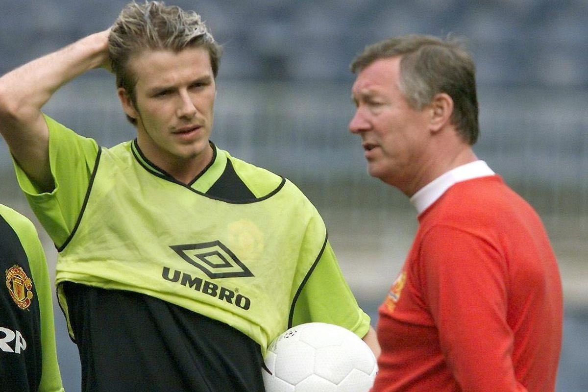 StretfordPaddck's tweet photo. 😅 Sir Alex Ferguson: “I put Beckham out on loan at Preston [in March 1995] and he thought I was trying to get rid of him, which was NOT true.

“David was the last to really develop because of his physique. Although he grew to 6ft, he was small and thin as a young kid.”

[BBC] #MUFC