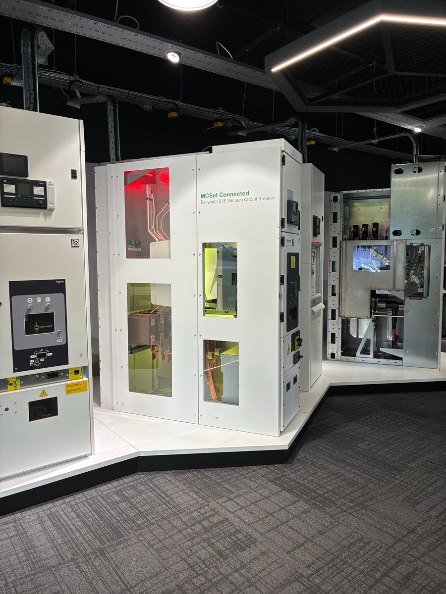 IntegratedUS's tweet photo. ⚡ Innovation in High Voltage Technology

Our team recently attended Schneider Electric’s Innovation Day, exploring the upcoming Ringmaster AirSeT – 1F and the latest advances in HV switchgear.

#IUS #SchneiderElectric #AirSeT #Innovation https://t.co/9LaejVAwer