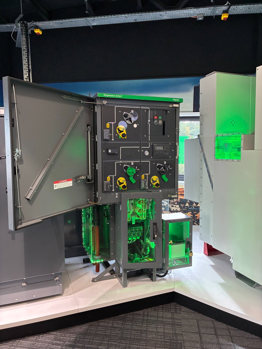 IntegratedUS's tweet photo. ⚡ Innovation in High Voltage Technology

Our team recently attended Schneider Electric’s Innovation Day, exploring the upcoming Ringmaster AirSeT – 1F and the latest advances in HV switchgear.

#IUS #SchneiderElectric #AirSeT #Innovation https://t.co/9LaejVAwer
