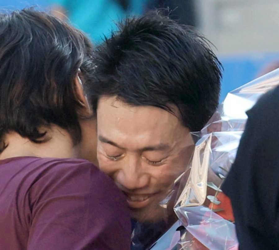 livedoornews's tweet photo. 【引退】錦織圭、涙で約30年に幕「1試合勝っていればとか…後悔は出てくる。でも…」
https://t.co/7NozVaPPWw

錦織は2日の試合後、「けがをどうにかできなかったのかとか、1試合勝っていれば人生が変わった試合はたくさんあったので、後悔は探せば出てくる。けど、よく頑張ったなという思いは強くある」と本音を漏らした。