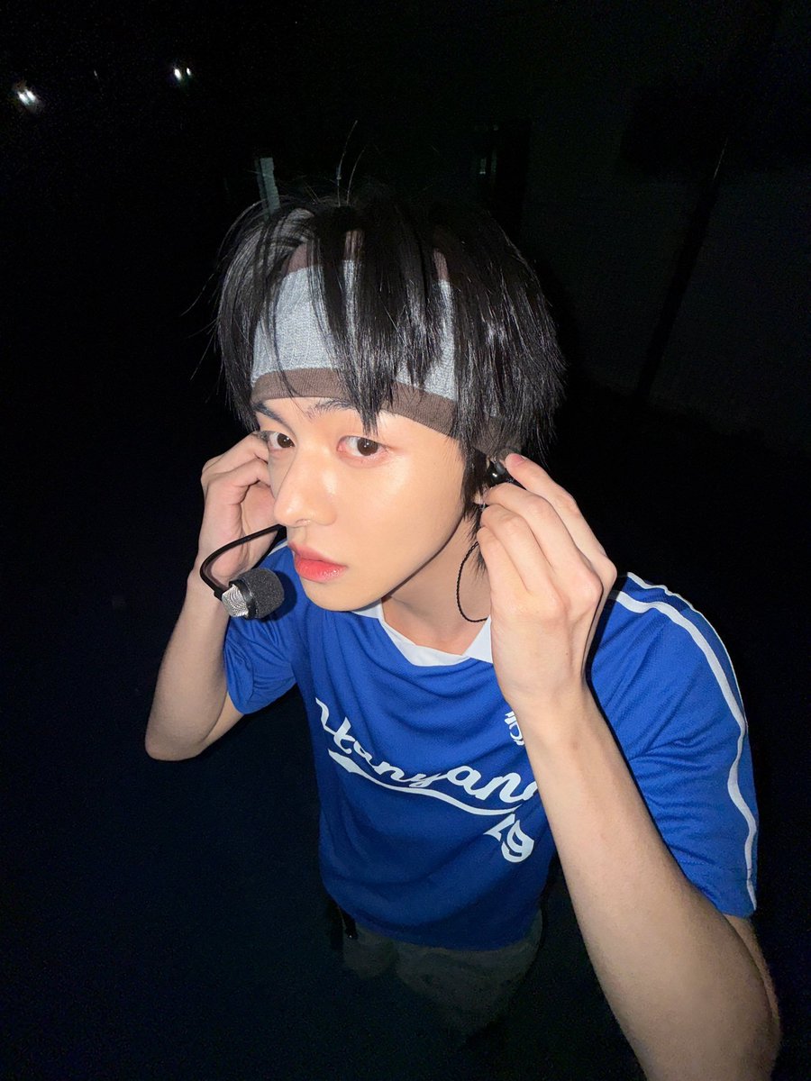 LEELEOINTL's tweet photo. [📸] 261002 INSTAGRAM — LEO CUT

#LEO #리오 #LEELEO #이리오

Wait, lemme get a pic of you 🦁💙

🔗 https://t.co/JEhAVRMNei

#ALD1_LEO #リオ #李理悟 
#ALPHADRIVEONE #ALD1 #알파드라이브원 https://t.co/0lyXrEv6XK