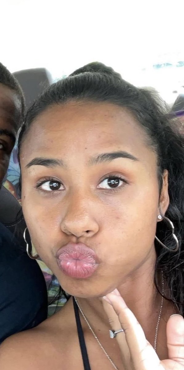 Facegoonn's tweet photo. Ik her holes get stretched bad 😵‍💫 https://t.co/t3j3IGOaUc