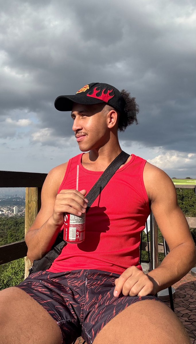 Marcelinho9879's tweet photo. ⛰️🌄🍃🥾📸🧭 https://t.co/C4Z7GzQl6P