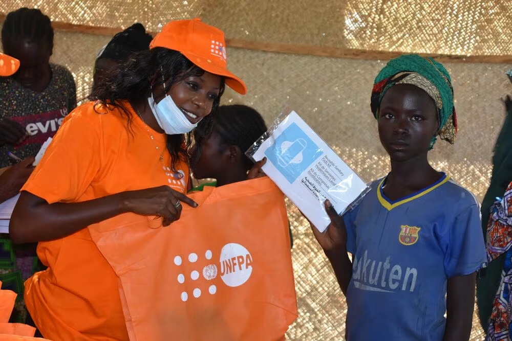 UNFPA_WCARO's tweet photo. In Chad, with UNFPA support, youth organizations are joining forces to dismantle taboos around menstruation and promote menstrual health through a national campaign.
👉 https://t.co/uNCz7KWHKd
#YouthImpact #YouthLeadership #MenstrualHealth #UNFPAWCA #Chad https://t.co/IiJCukdwHc