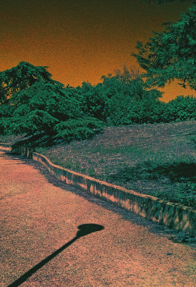 StelThIak's tweet photo. 0.70710678118654752440084436210485...
#urbanlandscape #urbannature
#πάρκα #Θεσσαλονίκη
#parks #Thessaloniki
#chemicalphotography
aka #analogphotography
#chemodigitalphotography
#colorphotography
#colourphotography
#harmanazure #harmanswitch
#35mm #slr PLfilter #C41
📷ΣΔ [2026] https://t.co/fmY3AYZhyZ