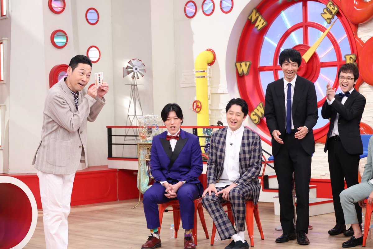 kantele's tweet photo. 本日も #マルコポロリ！をご覧いただき、ありがとうございました🙇‍

皆さん、#滝音 秋定さんの“検問”にはお気を付けくだ��い🤣

また今週のTVer限定オリジナルコンテンツ「#居残りポロリ」では、
#ドンデコルテ #銀次 さんたちが収録の裏話を赤裸々トークしています📢

見どころ満載の本編＆居残りポロリ！は、TVerにて無料配信中です📱
見逃してしまった方、すでにご覧いただいた方も、
ぜひ何度でもTVerでお楽しみ下さい！

⚠️「居残りポロリ」はネタバレありです‼️必ず本編を見た後にお楽しみください📺

👇無料見逃し配信はこちら👇
最新回⇒ https://t.co/2aWjA2OnDE
番組ページ⇒ https://t.co/cC6SsGISTi