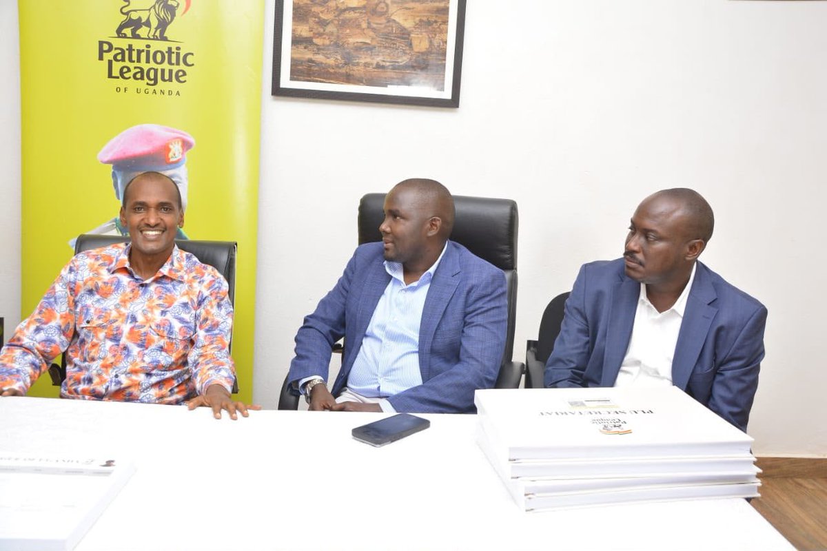 HenryBasaliza1's tweet photo. Today we warmly received Members of Parliament from Tooro Sub region, led by Hon @FrankTumwebazek, who paid a courtesy visit to the PLU Secretariat to formally endorse our generational leader Gen @mkainerugaba Museveni.

As the PLU Coordinator for Tooro Sub region, I sincerely thank all our leaders for their solidarity, support and confidence in our Chairman. Your commitment and unity are greatly appreciated.

Mwebale muno abarungi.
2031 and beyond.