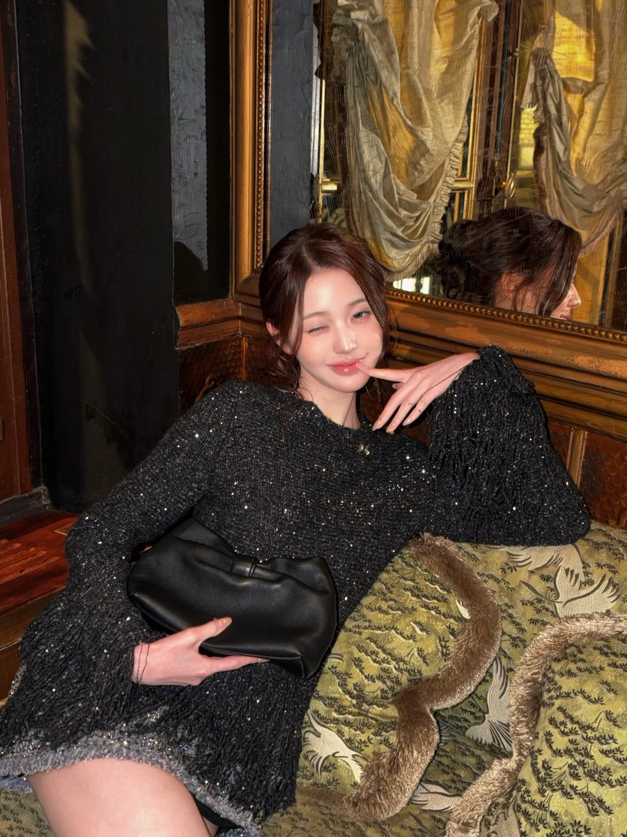 Lucyewc's tweet photo. Wonyoung stands as a stunning fusion of modern charm and Dior’s enduring elegance.

#JANGWONYOUNG
#WONYOUNG
#WonyoungDiorSummer27
#DiorSummer27 @Dior https://t.co/YjrSOsVT7R