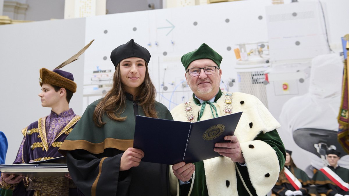 WUT_edu's tweet photo. 🎓 Together, we are writing the next chapter in WUT’s history – the 2026/2027 academic year inauguration has taken place. https://t.co/7wfh0lnnEk