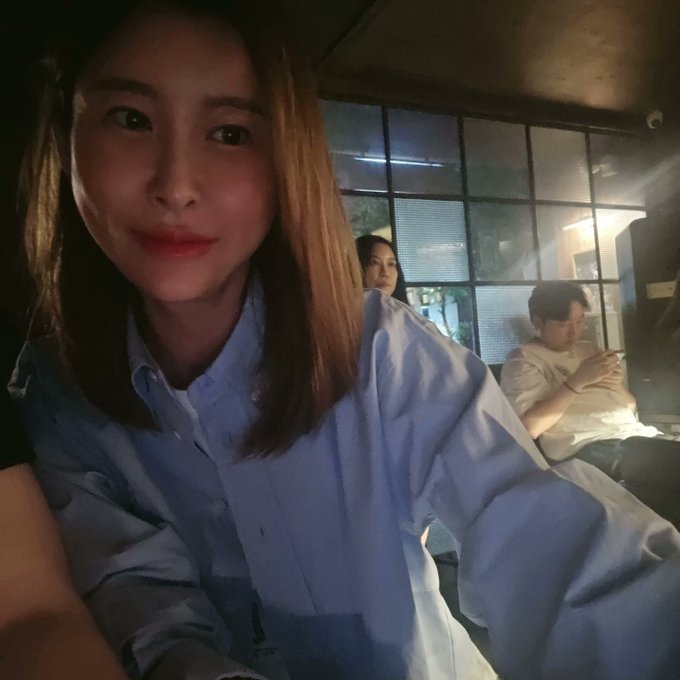 umty123's tweet photo. 어린남자랑 한번 해보고 싶어 ... 
#섹트 #맘눌뎀 #40대 #디엠 https://t.co/Q6m3QTblOL