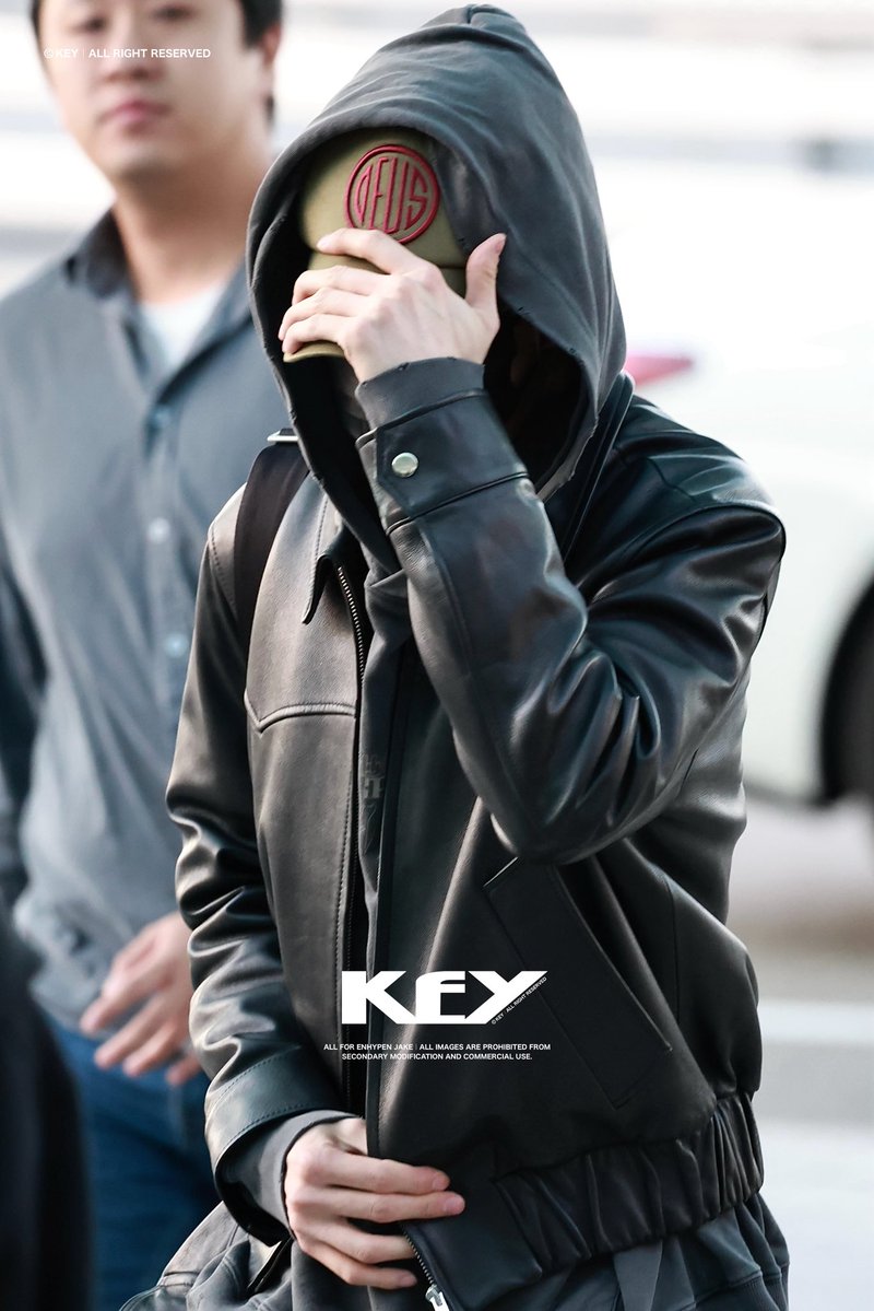 key_jpeg15's tweet photo. 261002 ICN

#JAKE #심재윤 #제이크 
#SIMJAEYUN #ジェイク 
#ENHYPEN #엔하이픈 https://t.co/R6jcz4quco