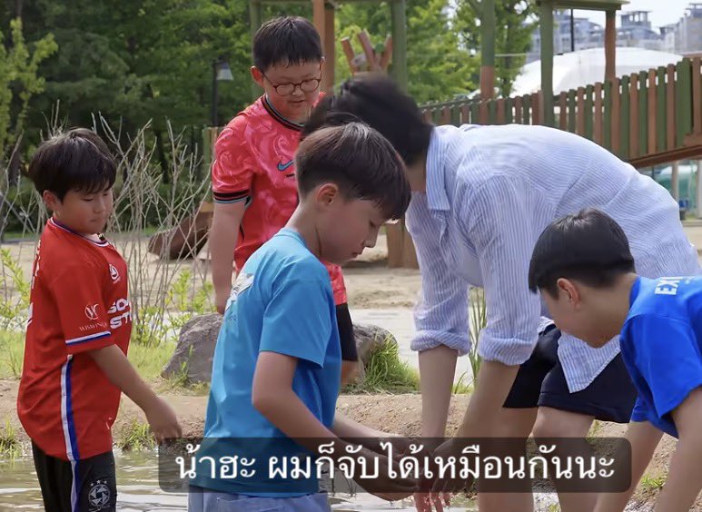 onyourhokepeep's tweet photo. จะเดรสส525252555 แนะนำตัวให้เรียกม้าคฮยอง สรุปน้องเรียกซัมชน(น้า) https://t.co/HU9NAQM2NM