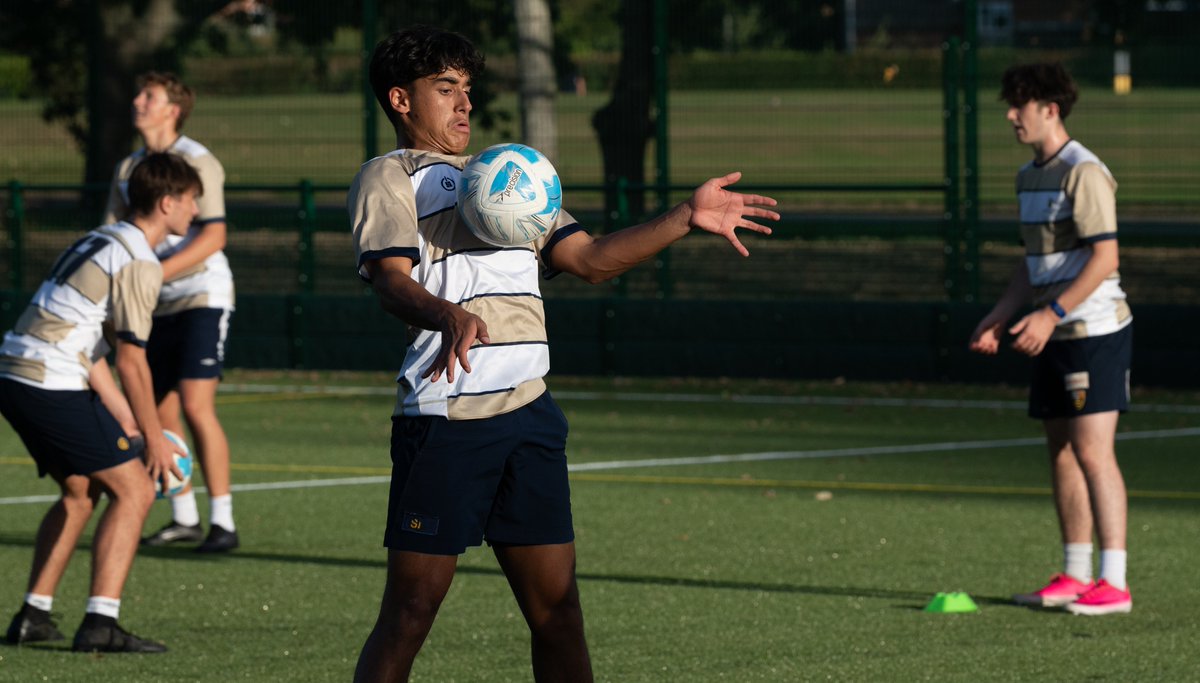 CSSportPhoto's tweet photo. Football - 1st XI training on the new Pickup 3G, September 30th 2026

Pictures on SmugMug
https://t.co/Rz6TEBgsl2 https://t.co/oUChT7tOlu