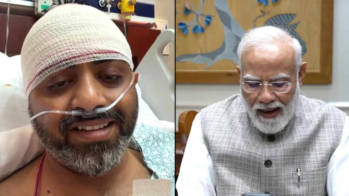 France24_en's tweet photo. Flydubai hero pilot tells Modi 'I could not let all those people die'
➡️ https://t.co/OFXIThSS9v https://t.co/VAz5z5ugGE