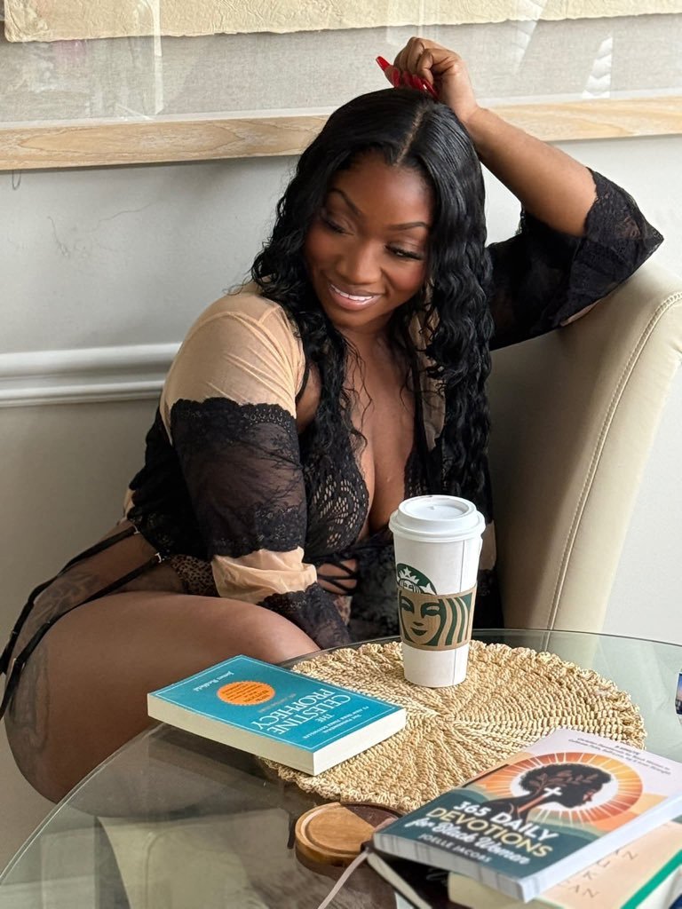Regankaykan4's tweet photo. Warning: I flirt back harder when I’m interested. Proceed with caution (or don’t)” https://t.co/G5rAOEEsCs